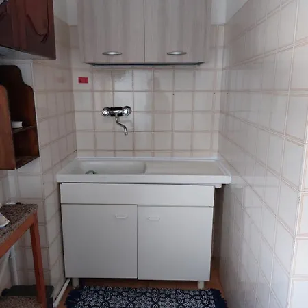 A 700 Mt. Dal Mare. Apartamento Terracina